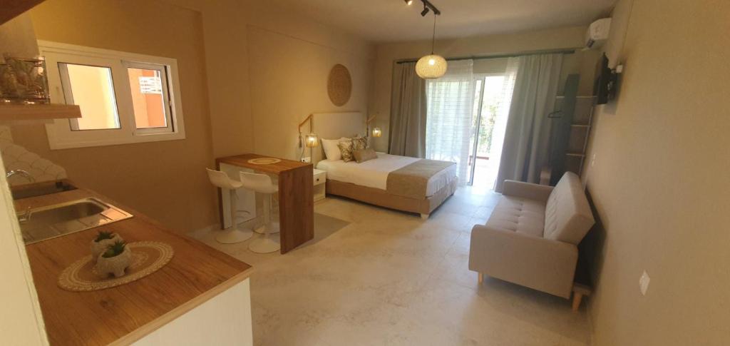 Interior of a junior suite with hot tub and seating area